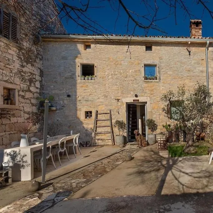 Petit 19th century casa, Casa Maggiolina, Istria Villa Juršići Croazia